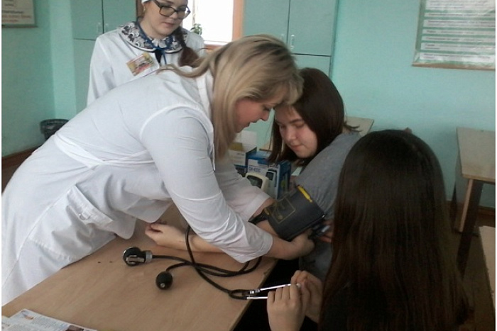 В техникумах Кировской области с сентября откроются дополнительные группы для обучения среднего медперсонала